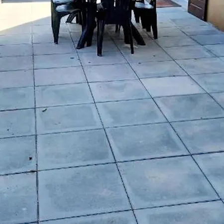 Cosy A 30 M² Terrasse Ensoleillee