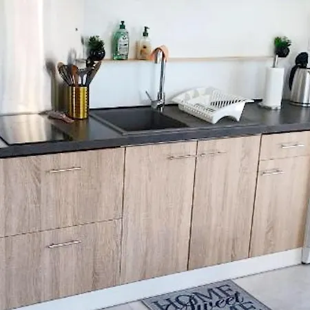 Cosy A 30 M² Terrasse Ensoleillee